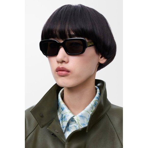 Loewe LW40158I 84E Sunglasses Shiny Blue Rectangle Frame - Picture 3 of 10